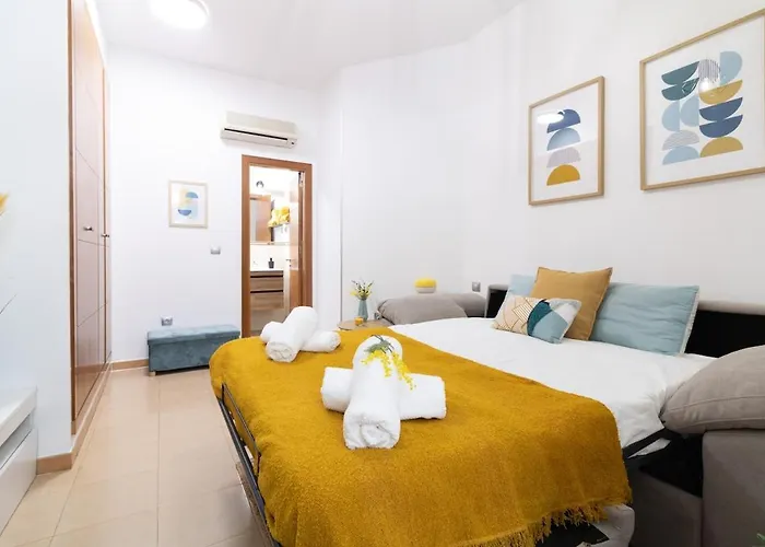 Tu Rincon De Calma & Diseno En Apartment Malaga